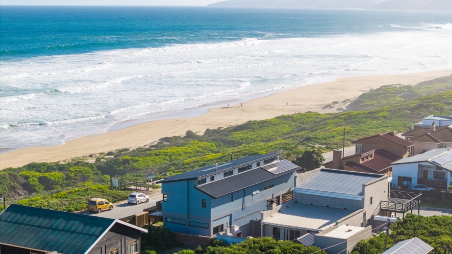 4 Bedroom Property for Sale in Kleinkrantz Western Cape